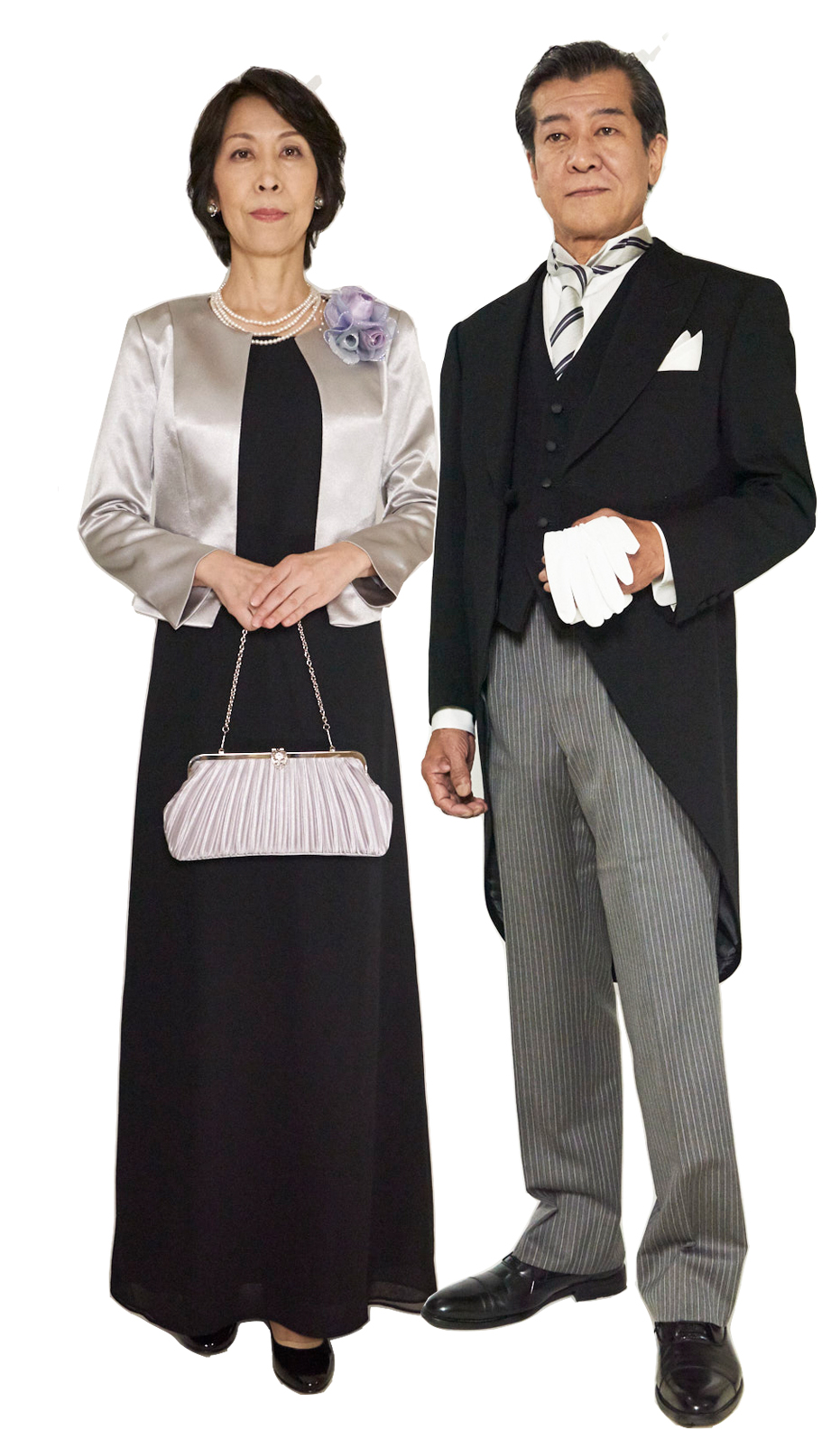 母親ドレス Set 1904 - ブラックドレスと光沢のあるシルバージャケットのセット、父親モーニングは3種のベストと3種のネクタイからお好みのセット【結婚式】